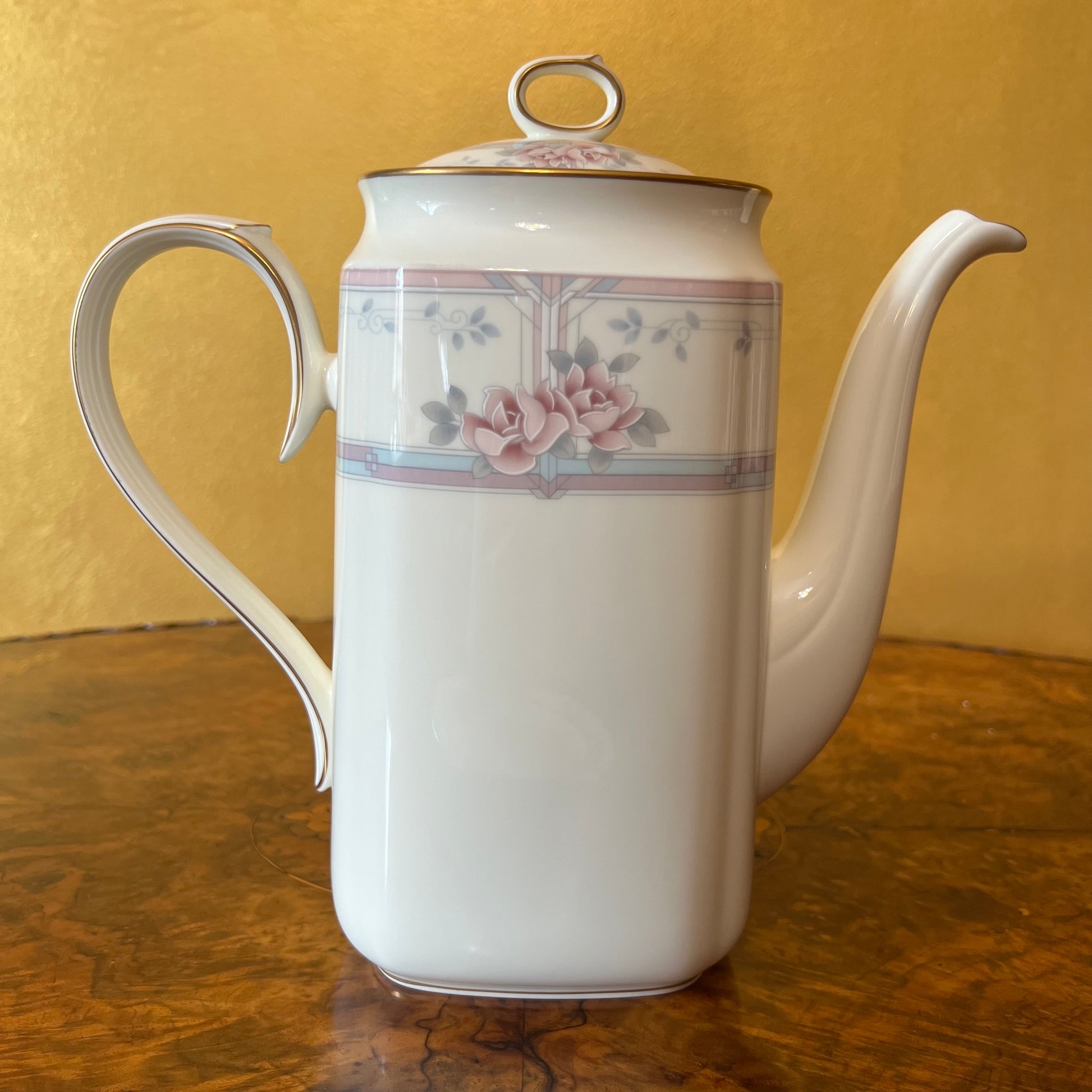 Noritake Magnificence Coffee Pot, Milk & Sugar 
