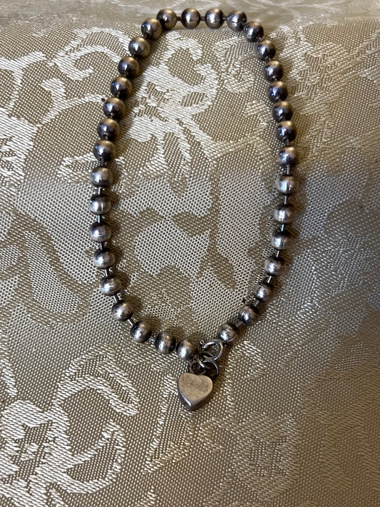 Vintage Heart Shape Pendant Bracelet