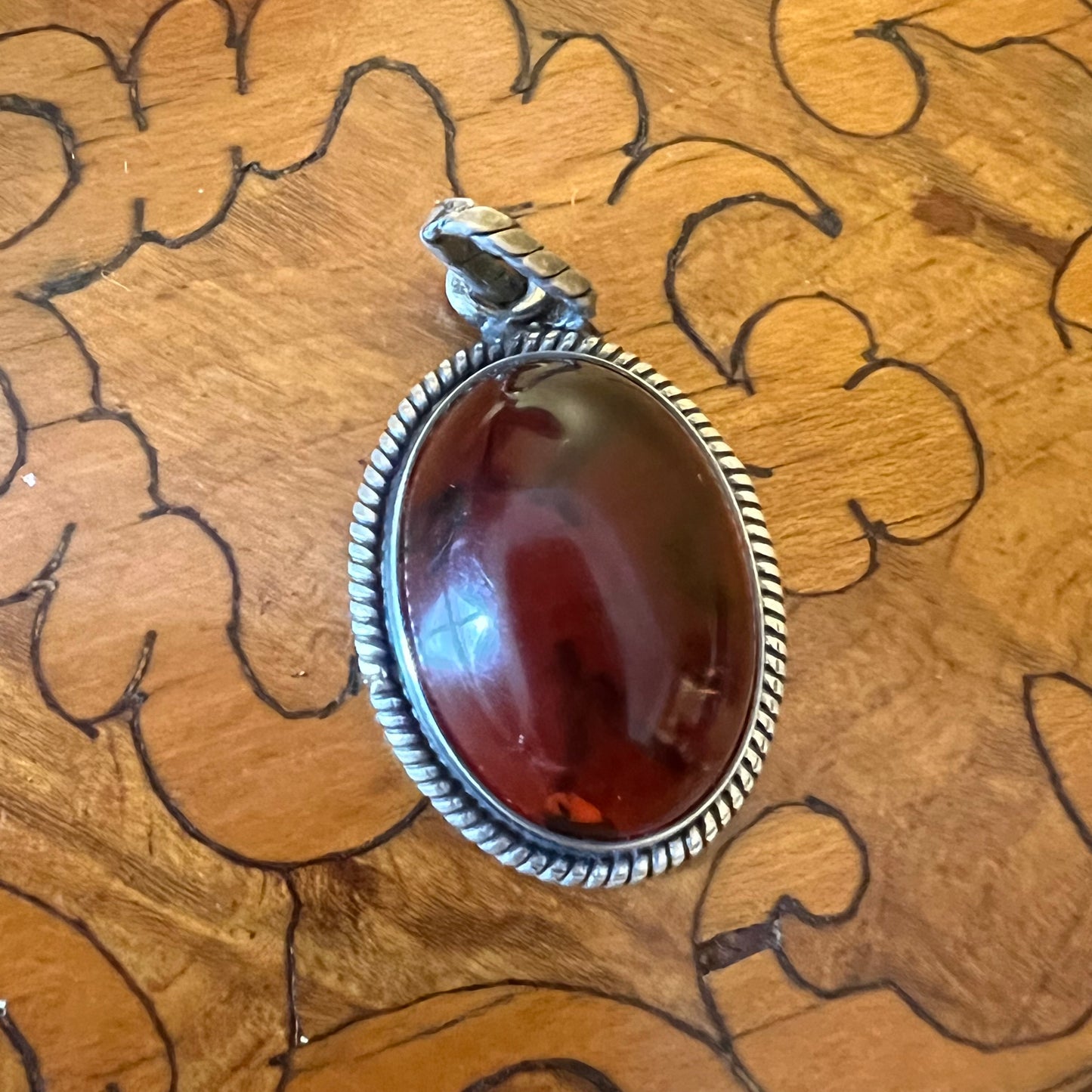 Vintage Sterling Silver Rope Detail Amber Pendant