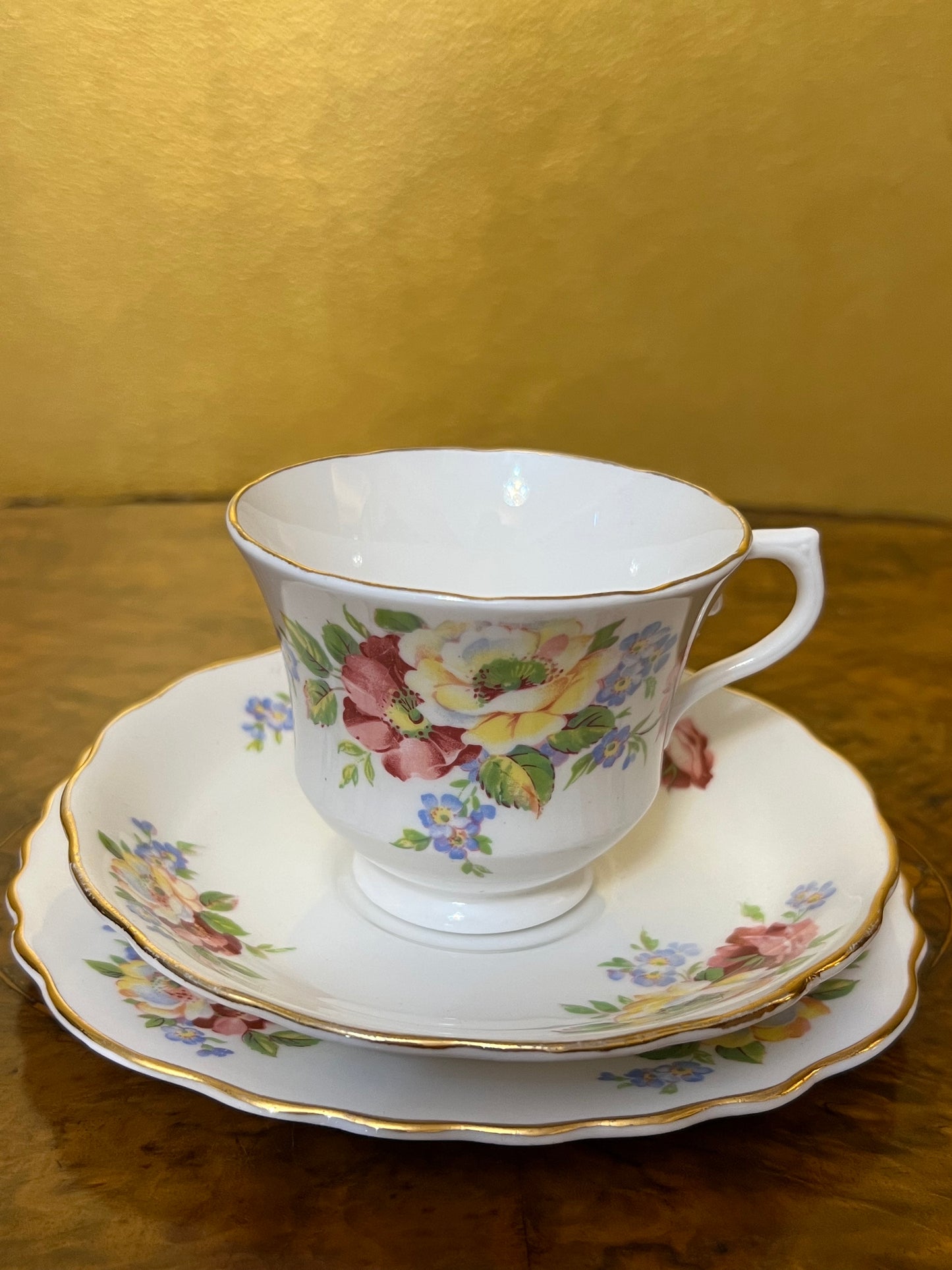 Vintage Vale Floral Tea Cup Trio Set