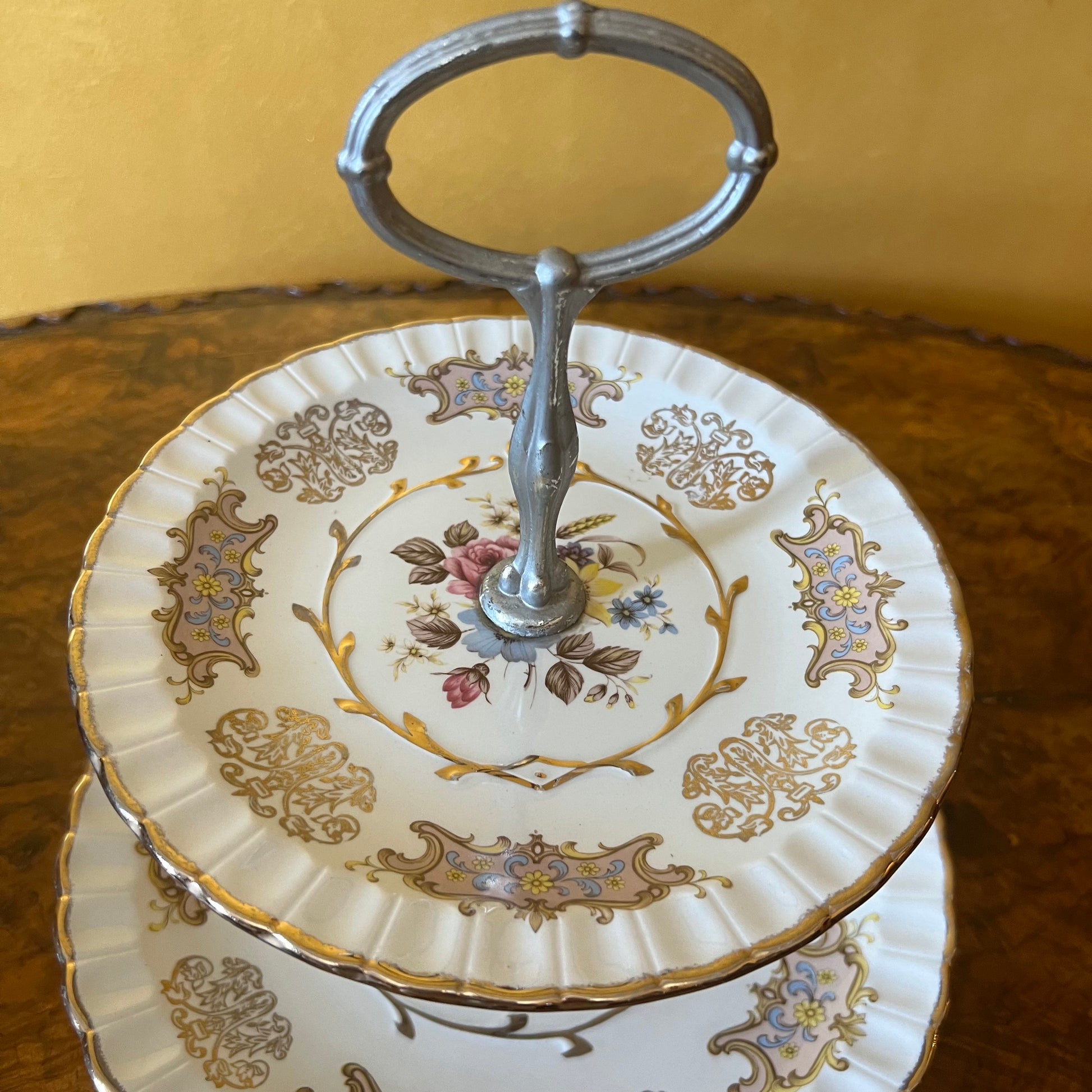 Woods & Sons Burslem Alpine White Cake Stand